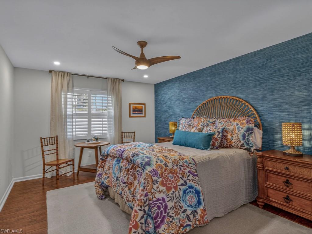 VENETIAN COVE CLUB - Residential