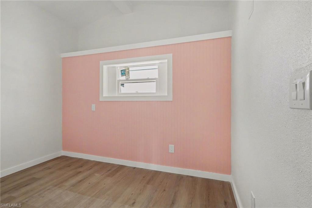 BAYSIDE ESTATES - Residential