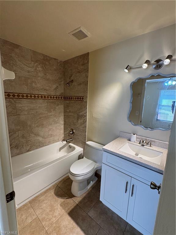 ROGERS COURT CONDOMINIUM - Residential