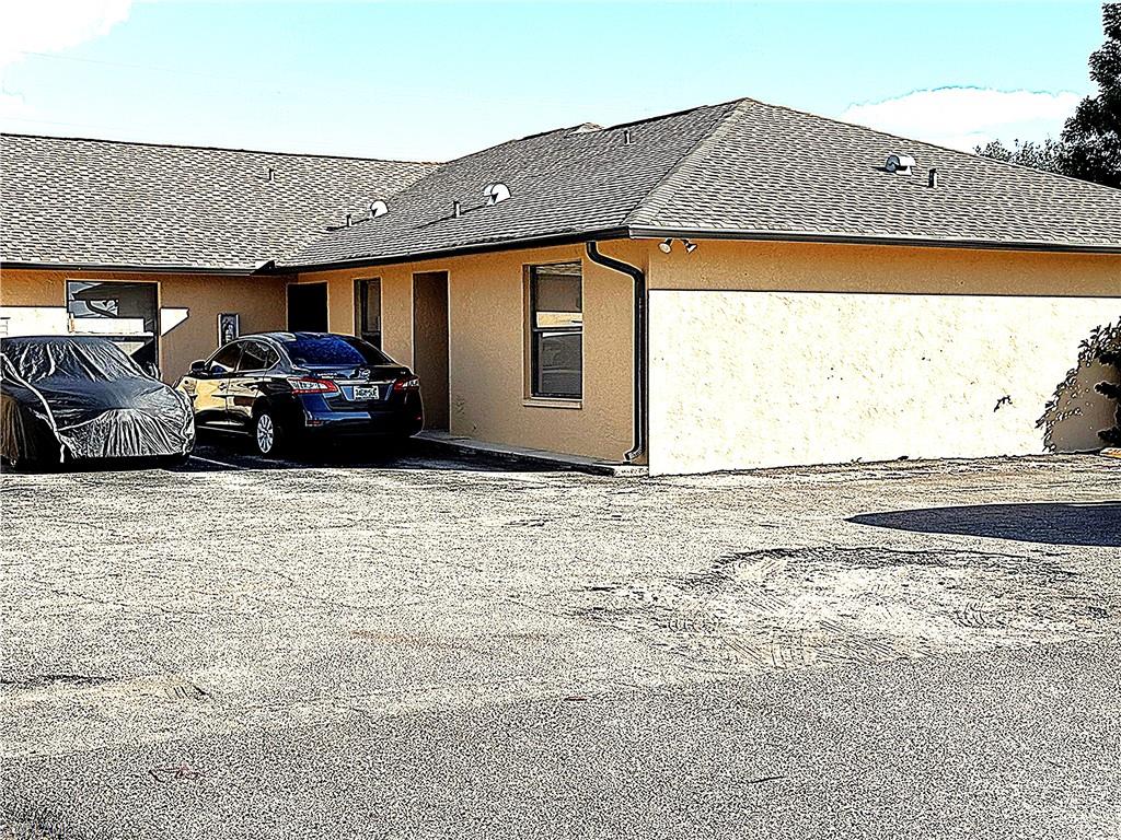 ROGERS COURT CONDOMINIUM - Residential