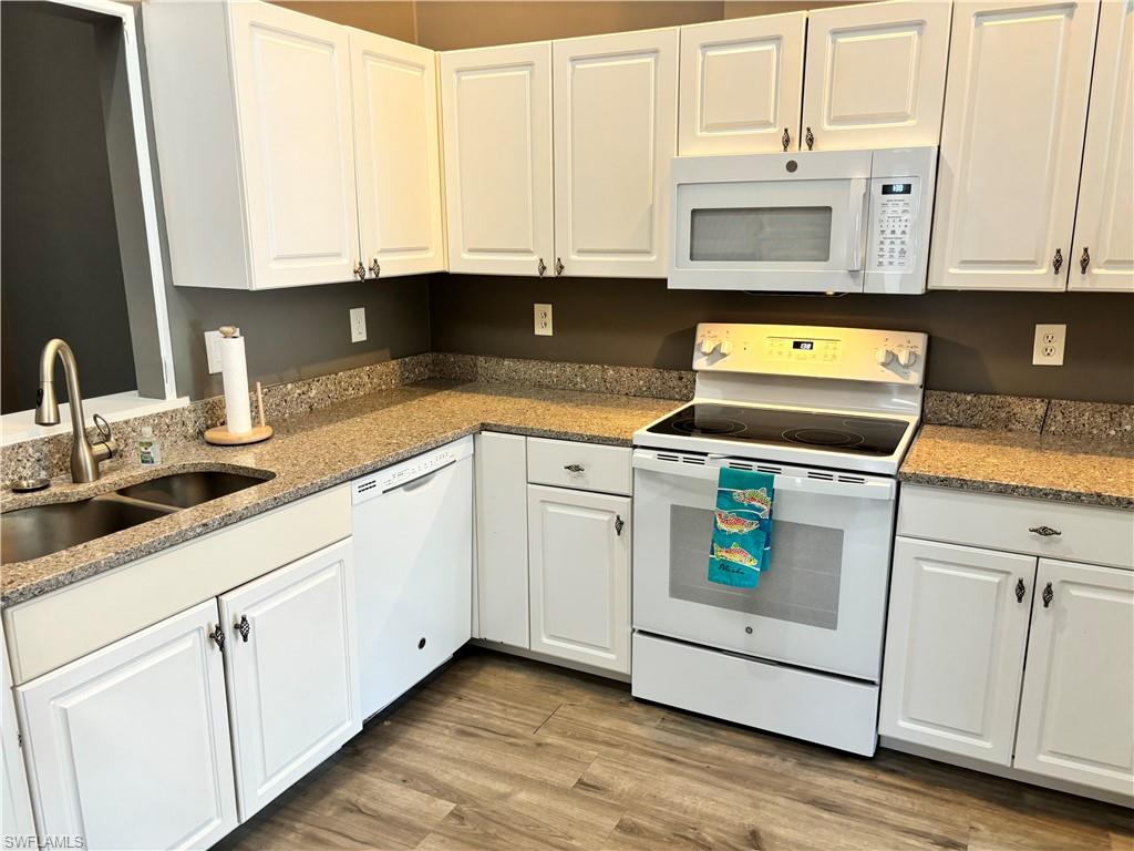 ISLAND PARK VILLAGE - Residential