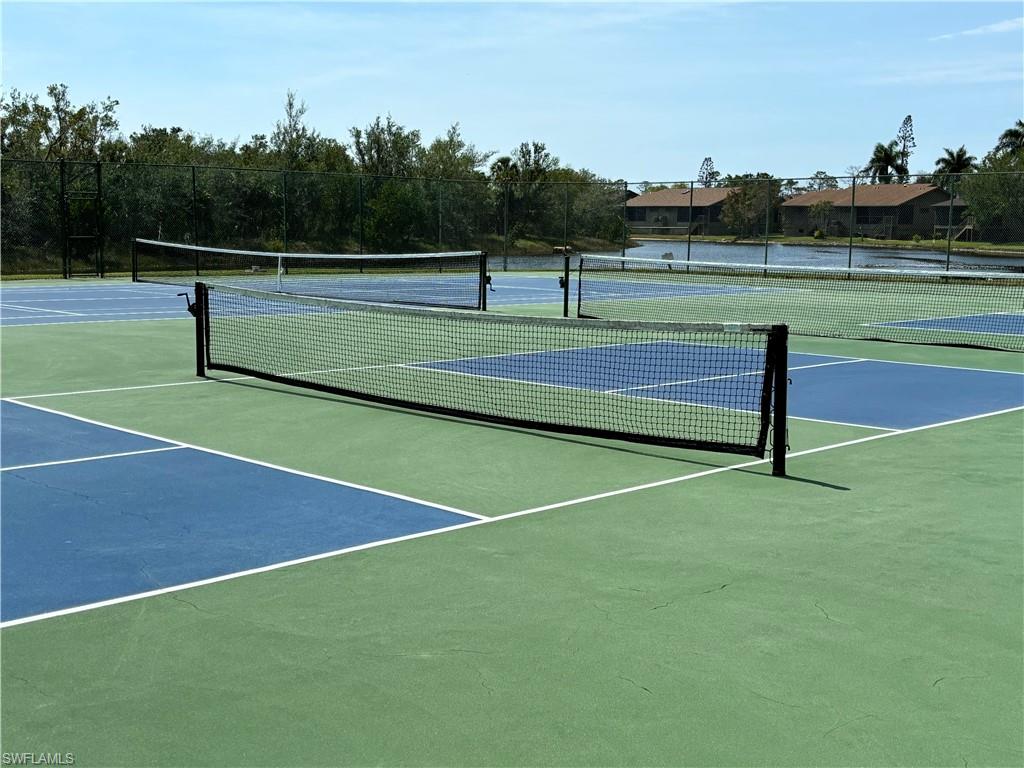 ISLAND PARK VILLAGE - Residential