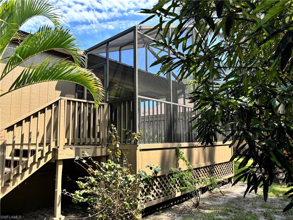 ISLAND PARK VILLAGE - Residential