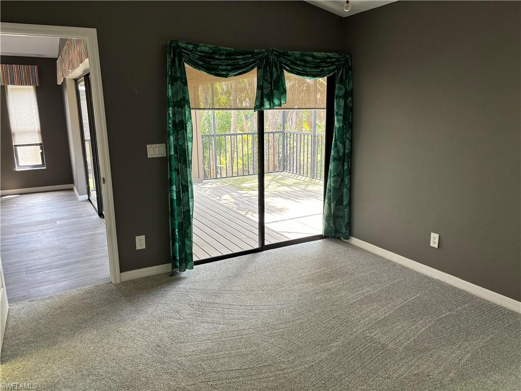 ISLAND PARK VILLAGE - Residential