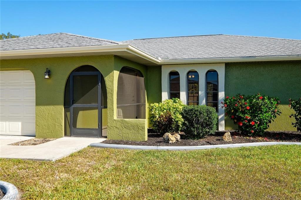 CAPE CORAL - Residential