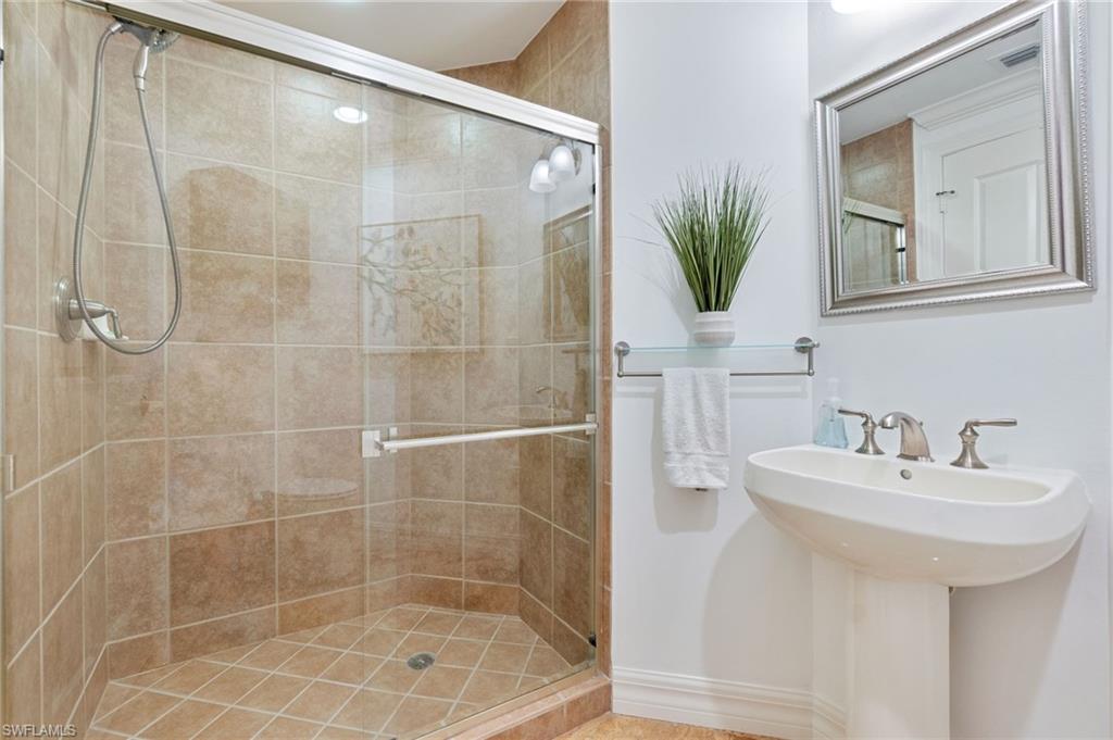 JASMINE BAY NORTH - Residential