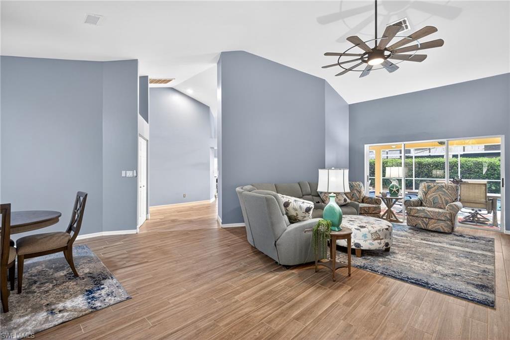 390 Saint Andrews BLVD