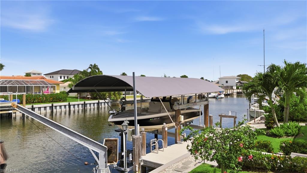 MARCO ISLAND - Residential