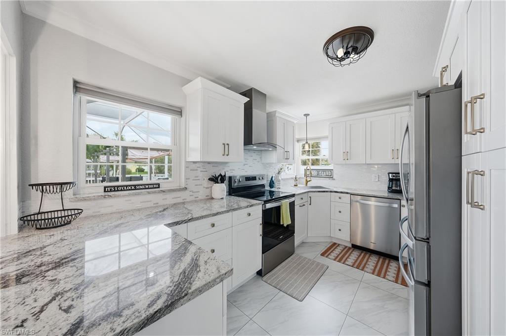 MARCO ISLAND - Residential