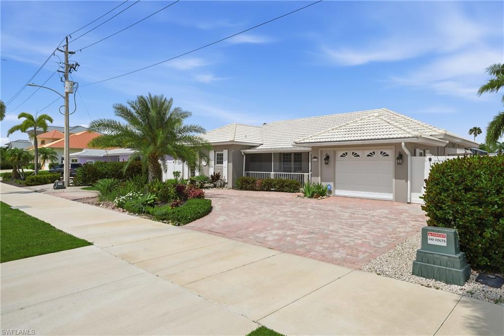 MARCO ISLAND - Residential