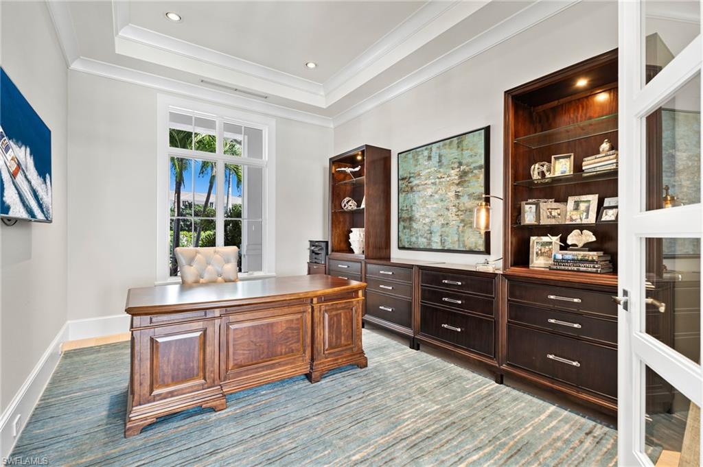 MOORINGS - Residential