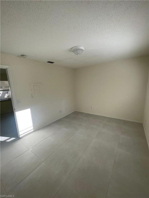 FORT MYERS - Residential Lease