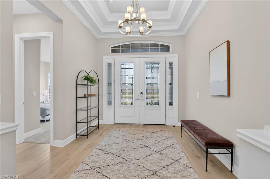 ESPLANADE LAKE CLUB - Residential