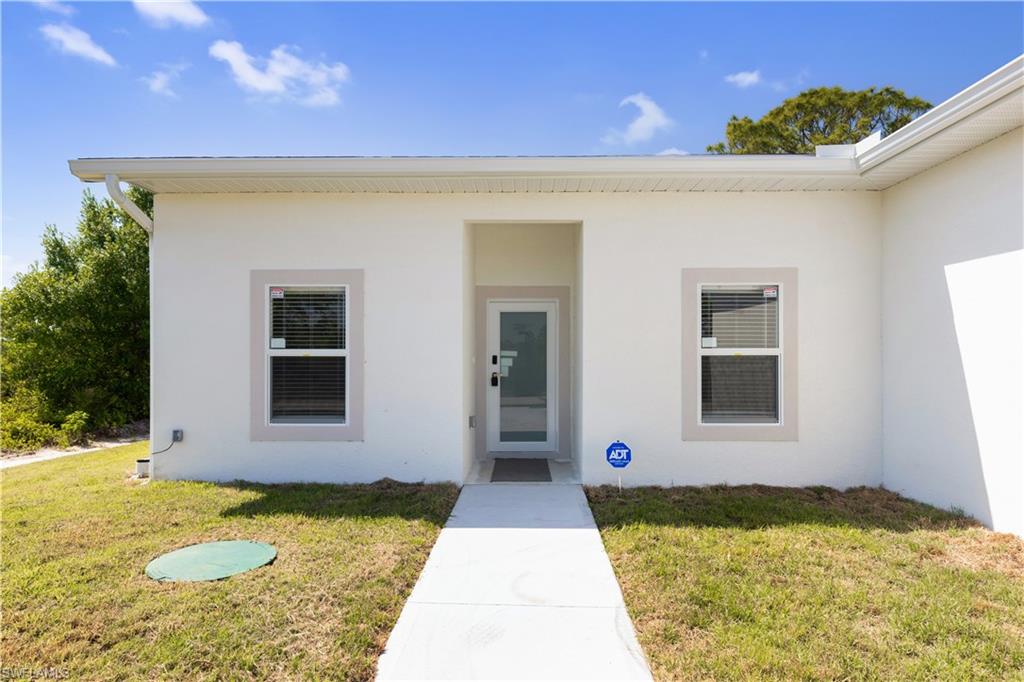 LEHIGH ACRES - Residential