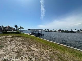 897 W Cape Estates CIR