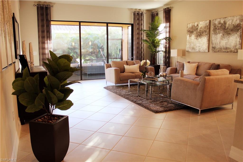 MARINA BAY - Residential