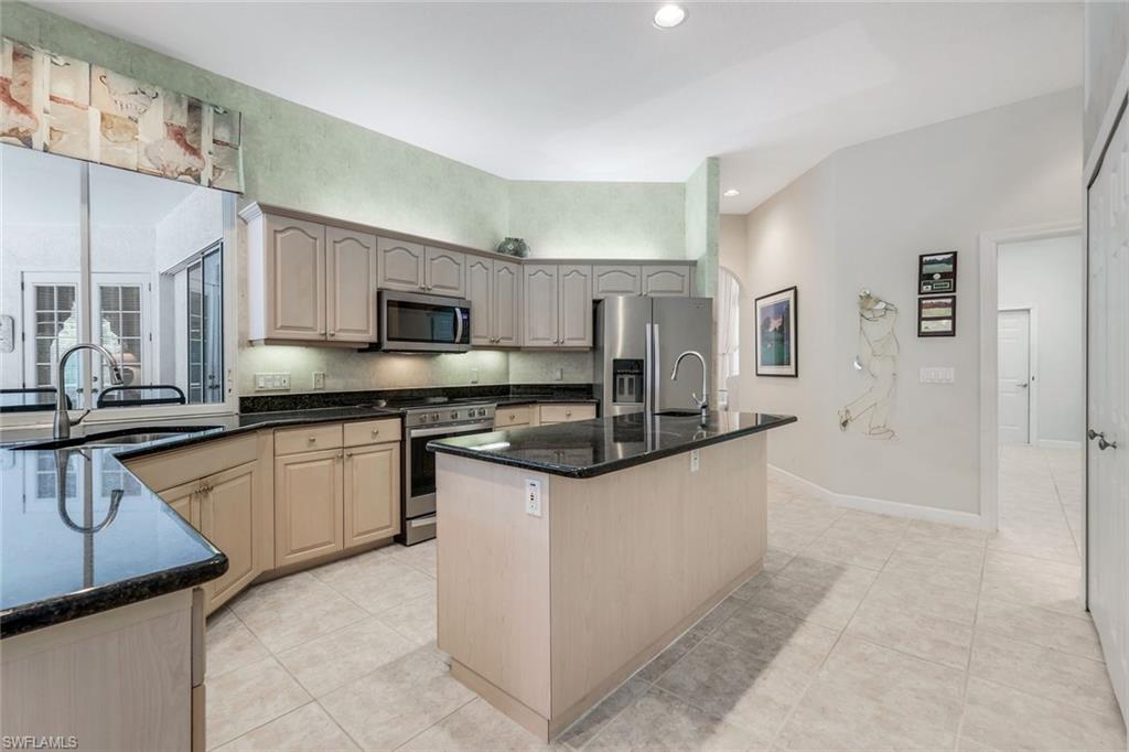 HUNTERS RIDGE - Residential