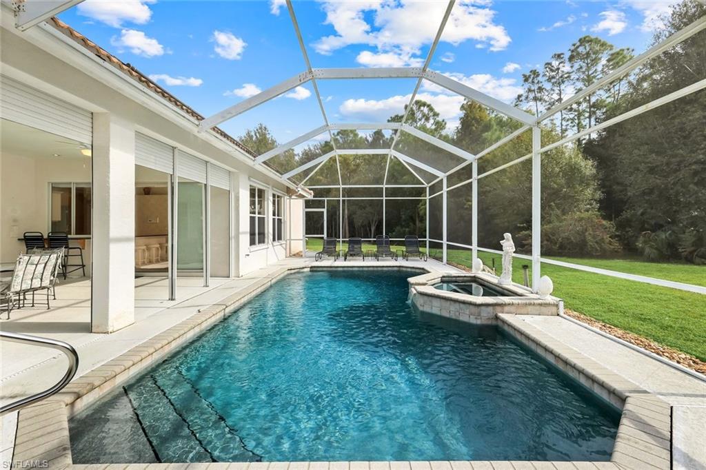 HUNTERS RIDGE - Residential