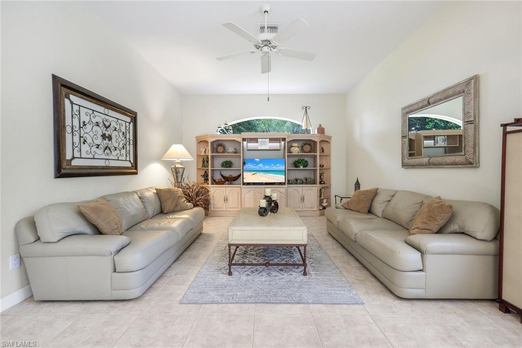 HUNTERS RIDGE - Residential