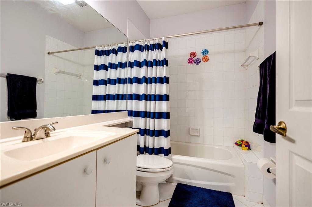 LAKE LUCERNE - Residential