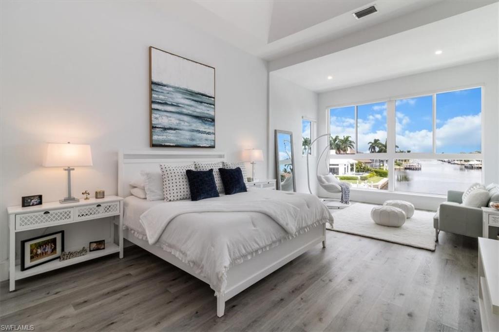 MARCO BEACH - Residential