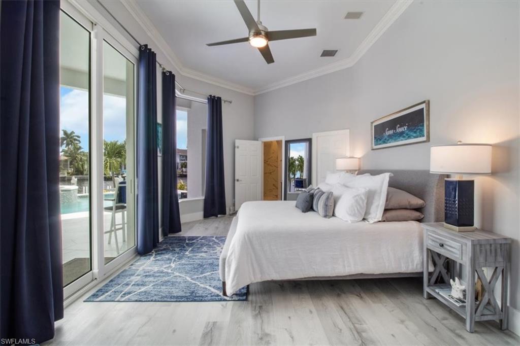 MARCO BEACH - Residential