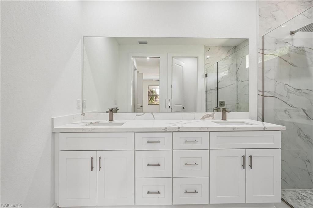 PORT CHARLOTTE - Residential