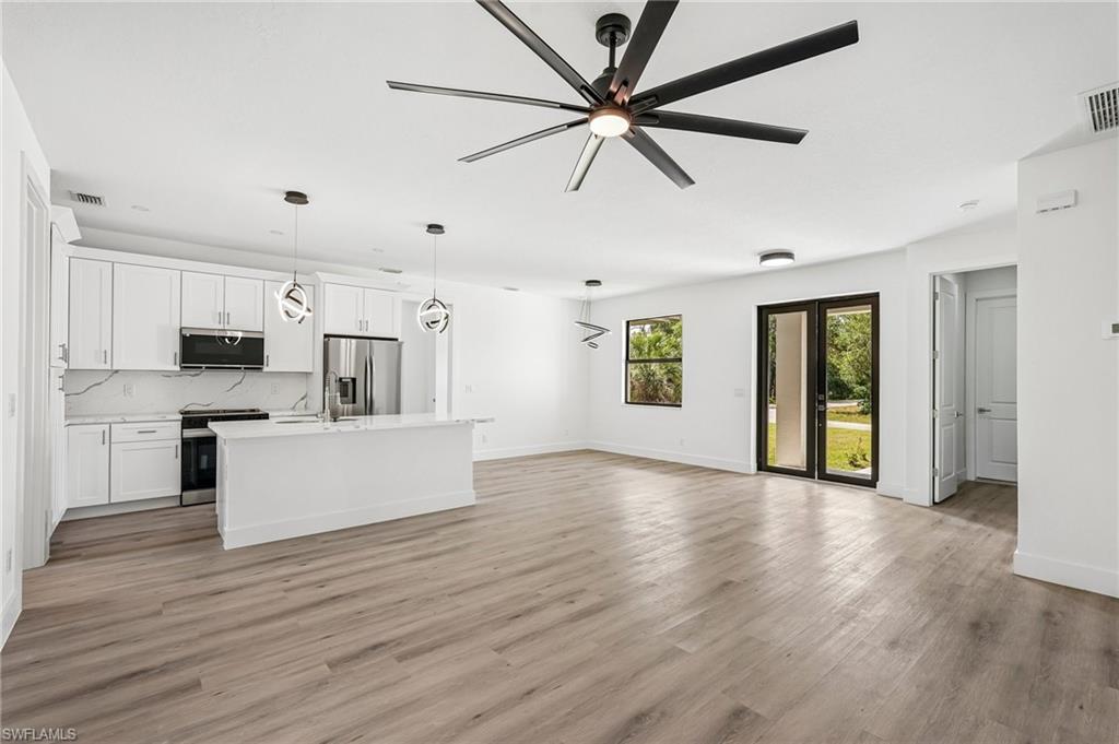 PORT CHARLOTTE - Residential