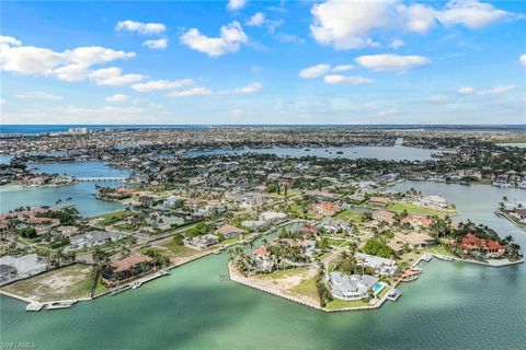 1650 Heights CT MARCO ISLAND FL 34145