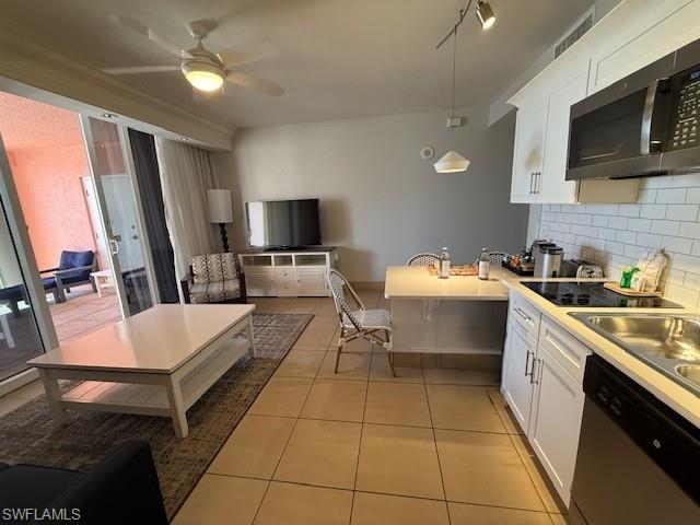 CAPTIVA VILLAS - Residential