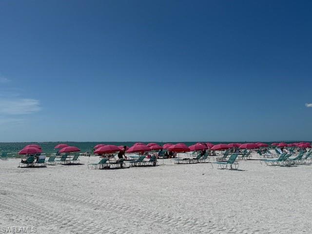 CAPTIVA VILLAS - Residential