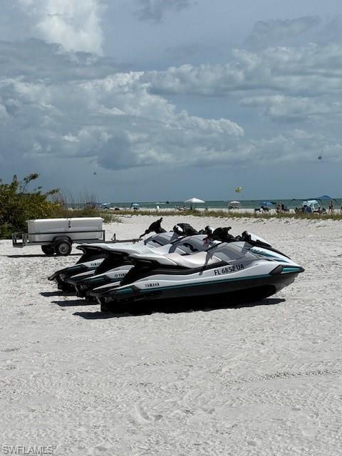 CAPTIVA VILLAS - Residential