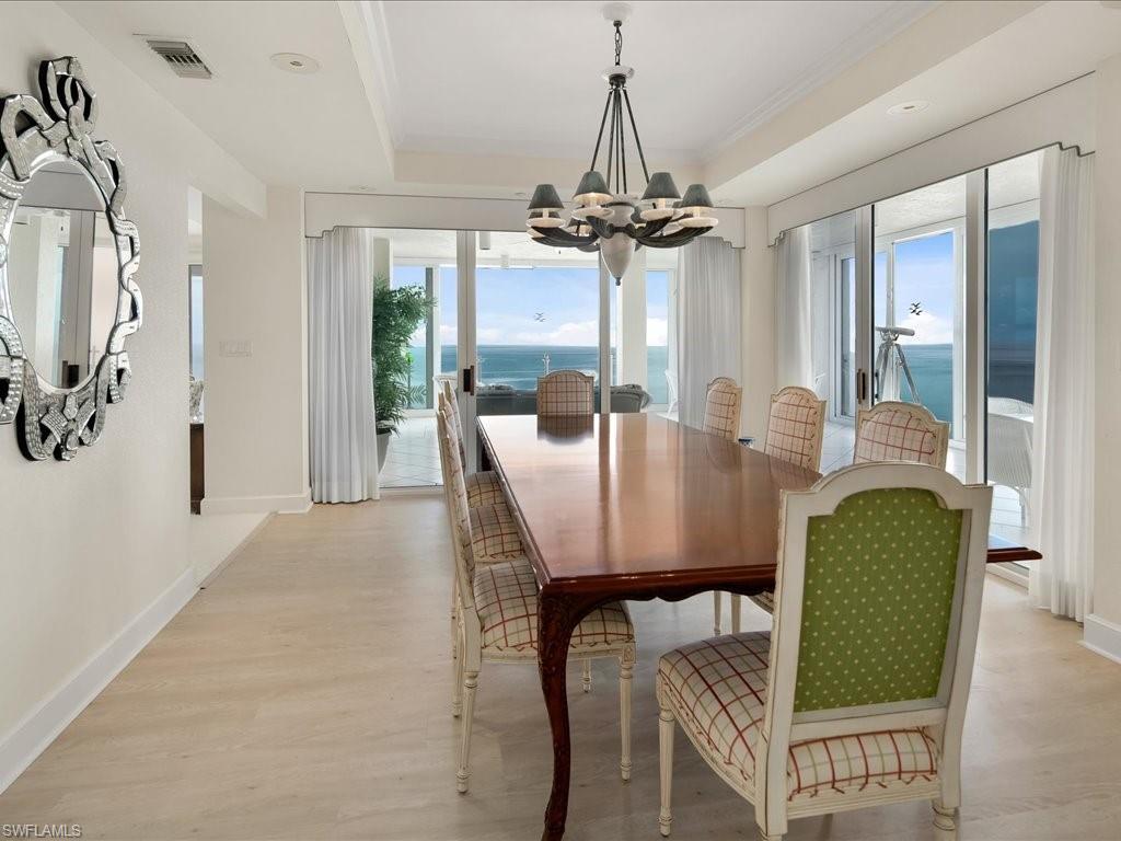 SEAPOINT AT NAPLES CAY - Residential