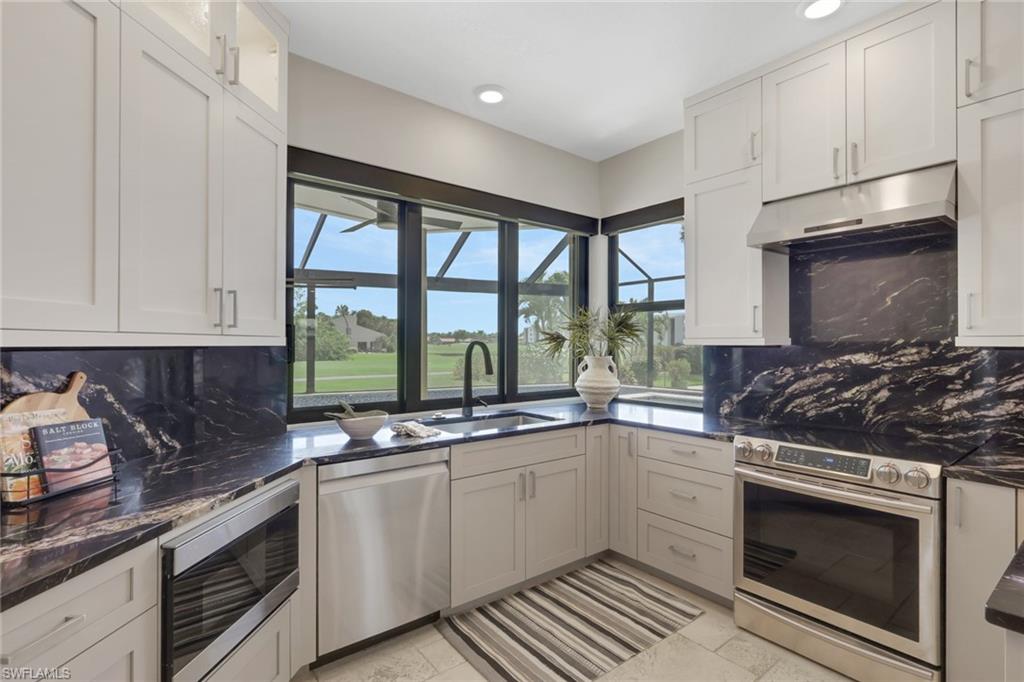 LIGHTHOUSE VILLAGE - Residential