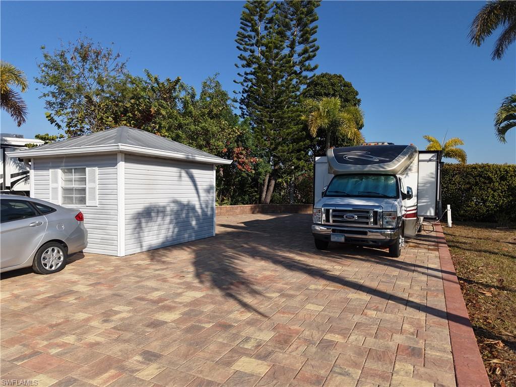 CYPRESS WOODS RV RESORT - Land