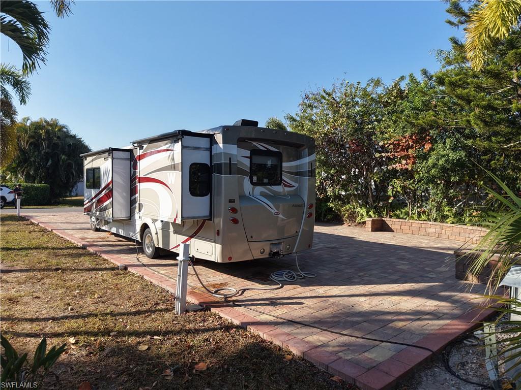 CYPRESS WOODS RV RESORT - Land