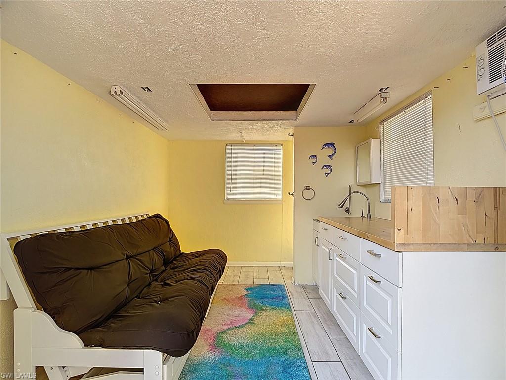 CYPRESS WOODS RV RESORT - Land