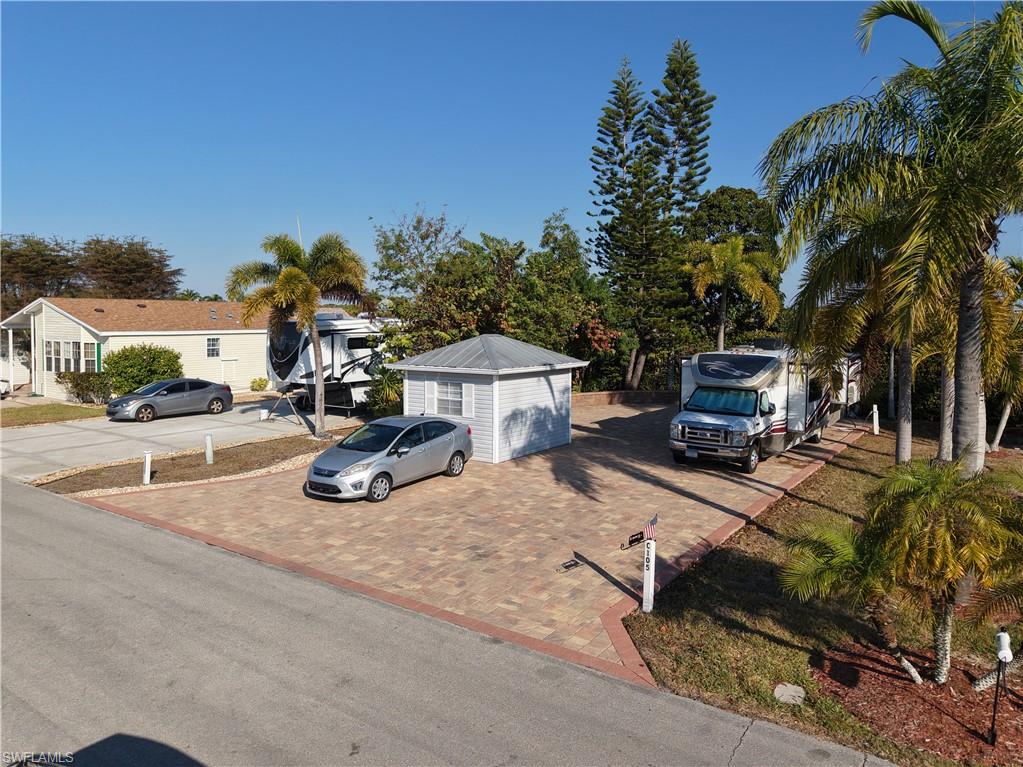 CYPRESS WOODS RV RESORT - Land