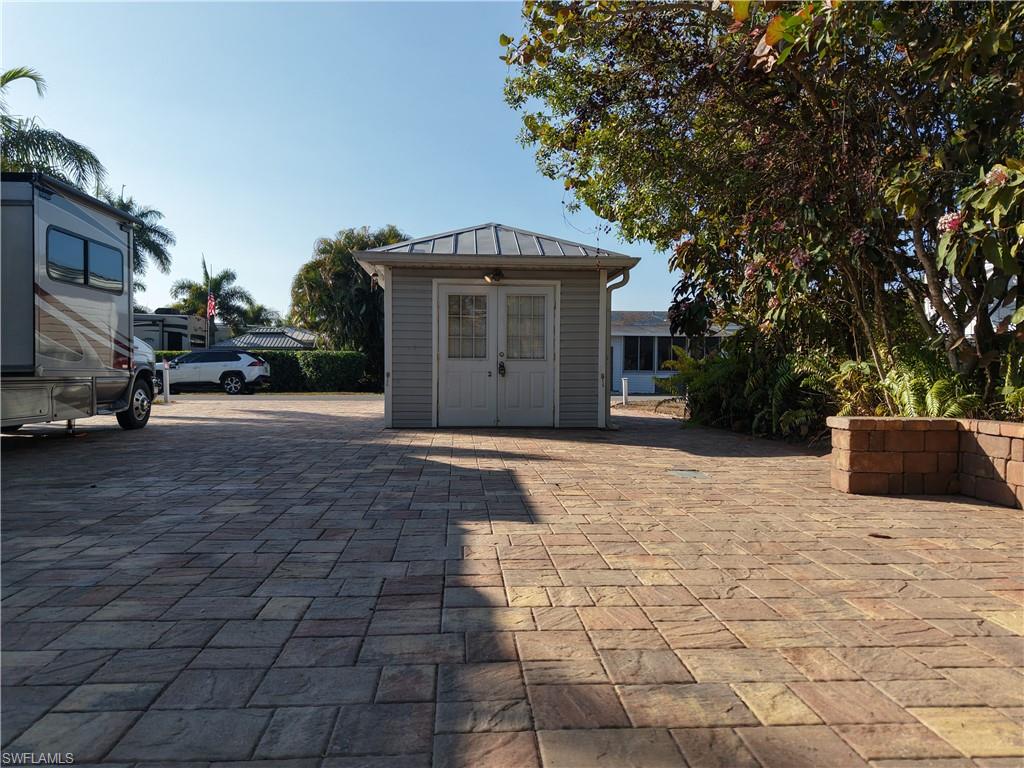 CYPRESS WOODS RV RESORT - Land