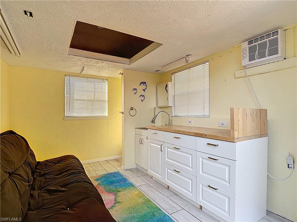 CYPRESS WOODS RV RESORT - Land