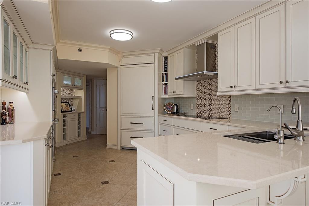 PARK SHORE TOWER - Residential