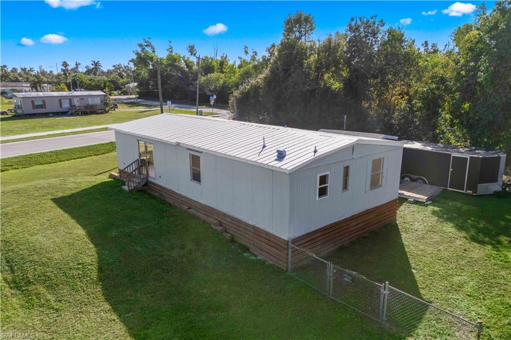 PINE ISLAND - Residential Lease