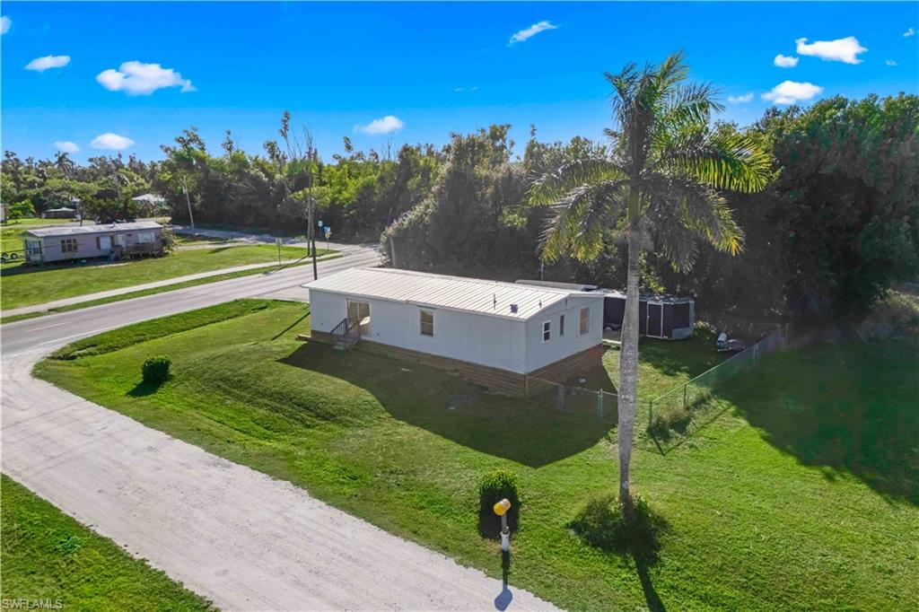 PINE ISLAND - Residential Lease