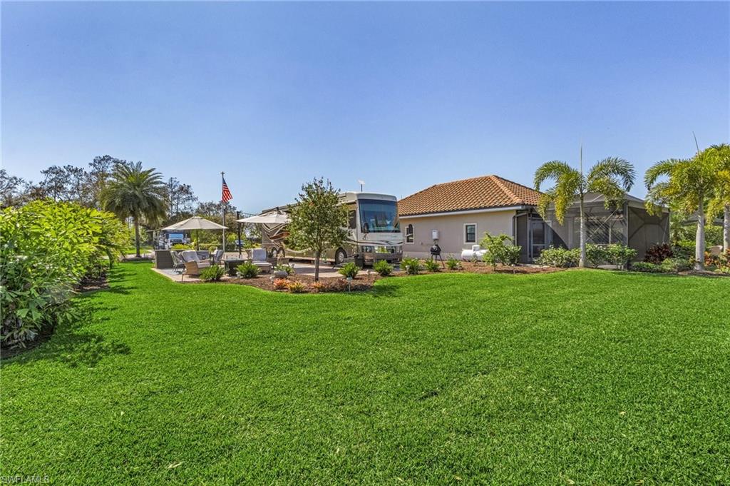 GOLDEN PALMS LUXURY MOTORCOACH RESORT - Land