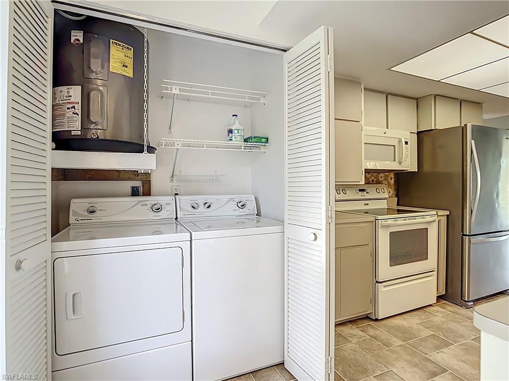 GUMBO LIMBO - Residential