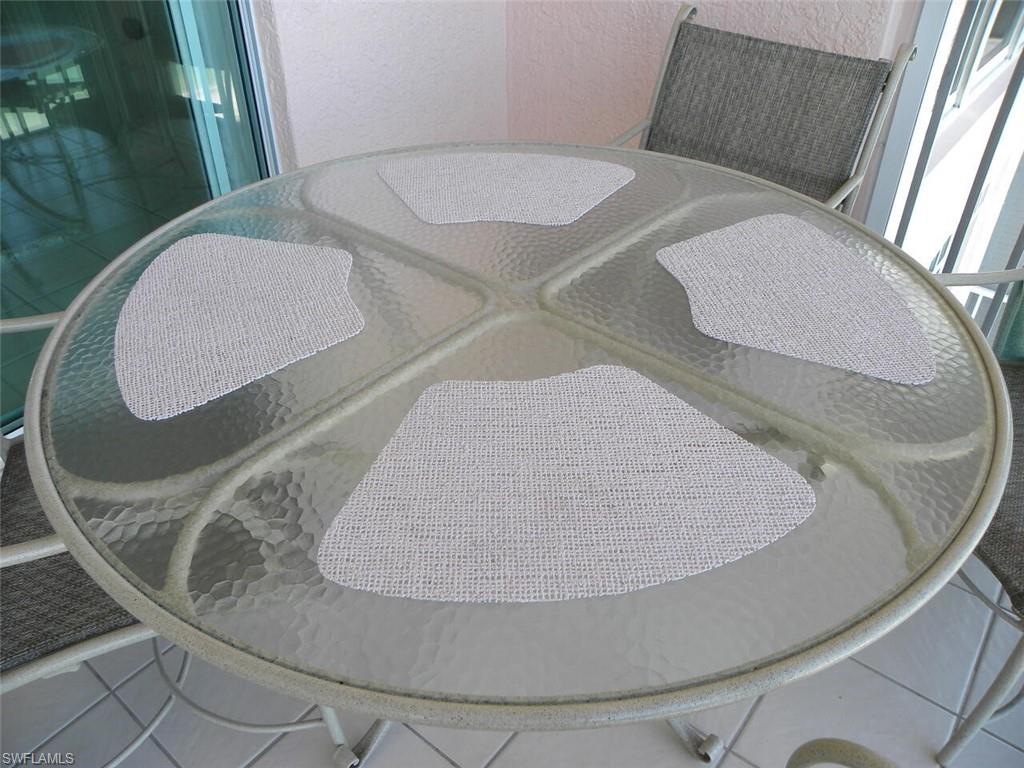 BAREFOOT BEACH CLUB - Residential