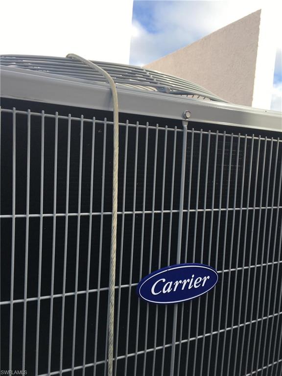 BAREFOOT BEACH CLUB - Residential