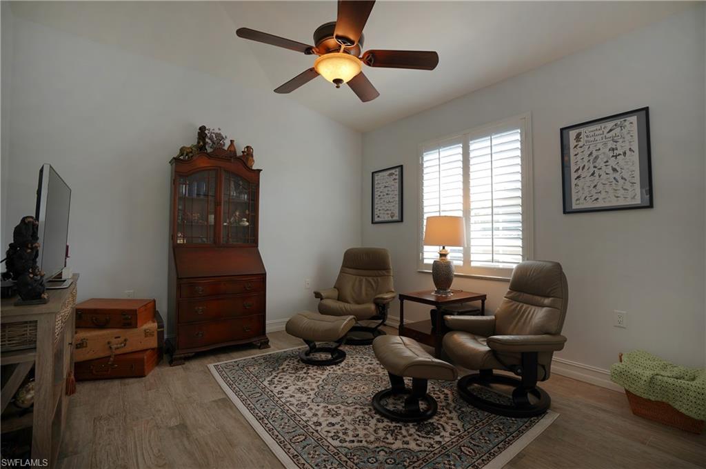 LAUREL GREENS - Residential