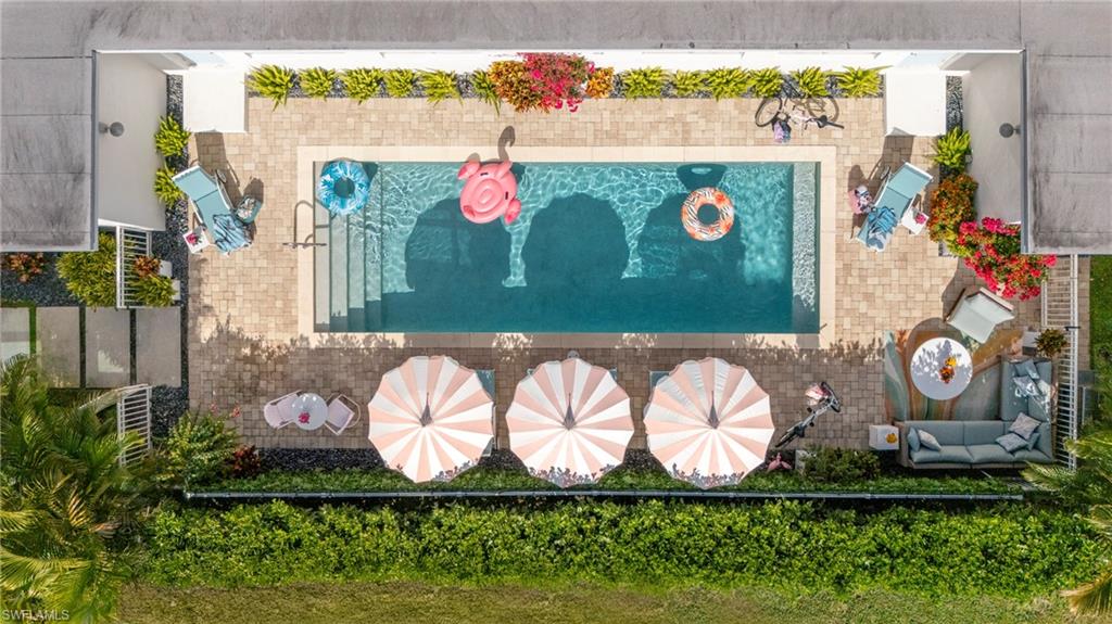 NAPLES PARK - Residential