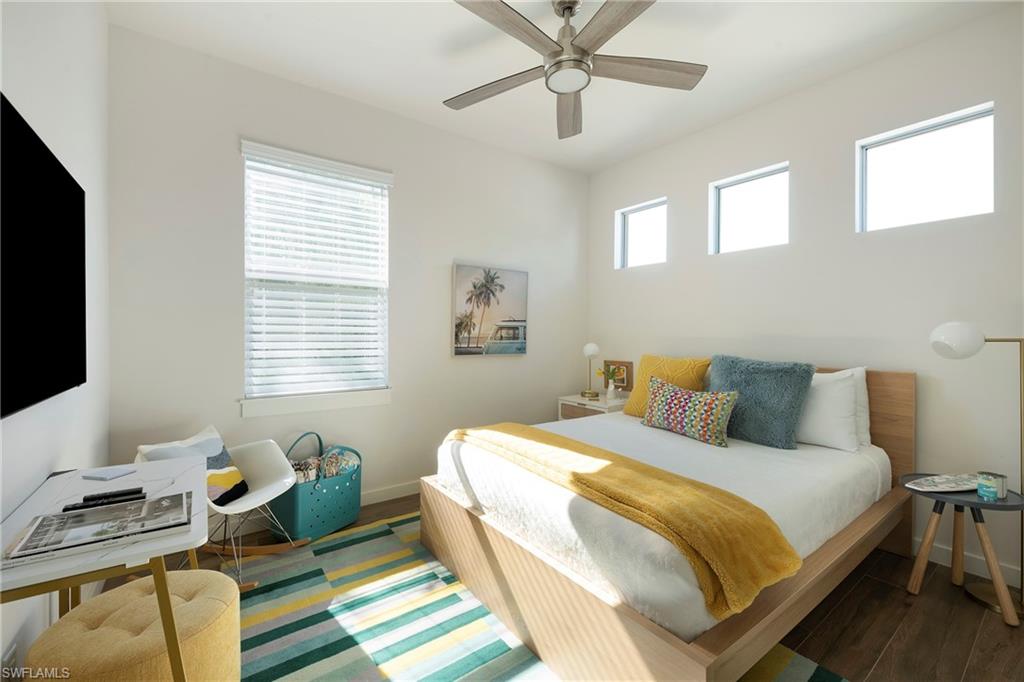 NAPLES PARK - Residential